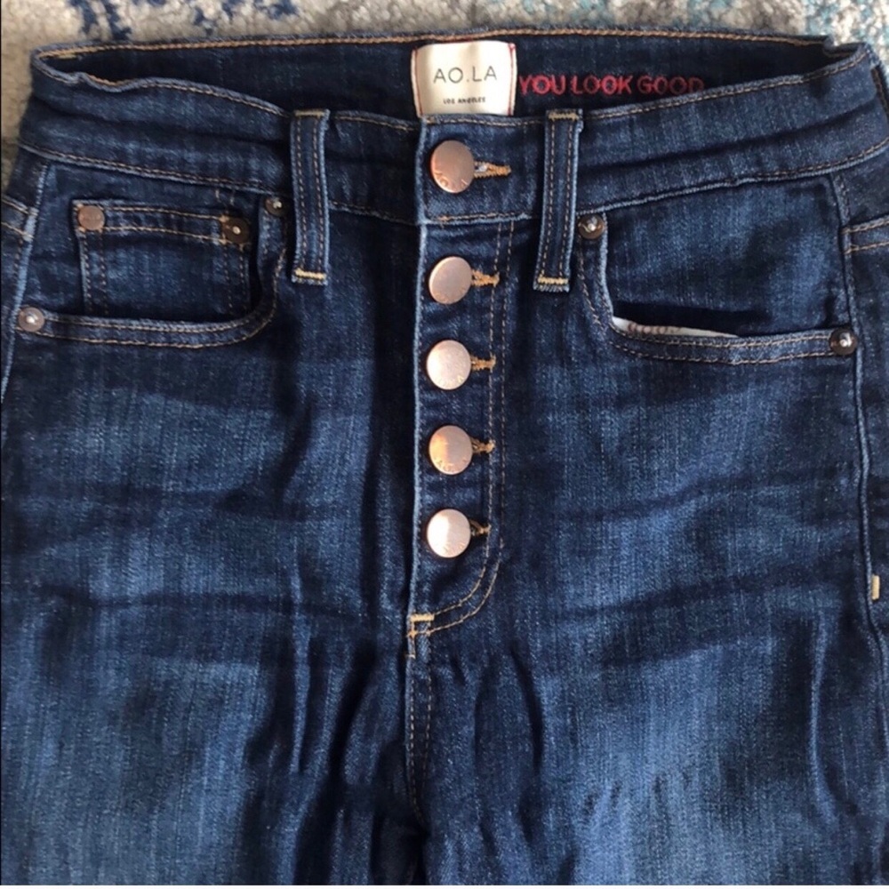 Alice + Olivia exposed button stretch jeans